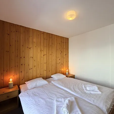 Fontannets 001 Cosy & Mountain 10 Pers בקתה ויסונה